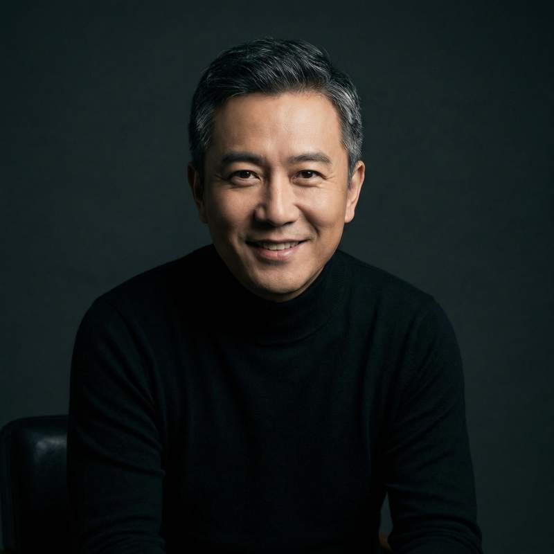 网黄合集首席导演陈锐峰